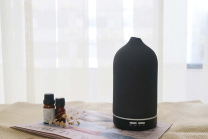 Ceramic Aromatherapy Machine - Essential Oil Diffuser, Home Humidifier, Hotel Fragrance Device - Includes Aromatherapy Oils